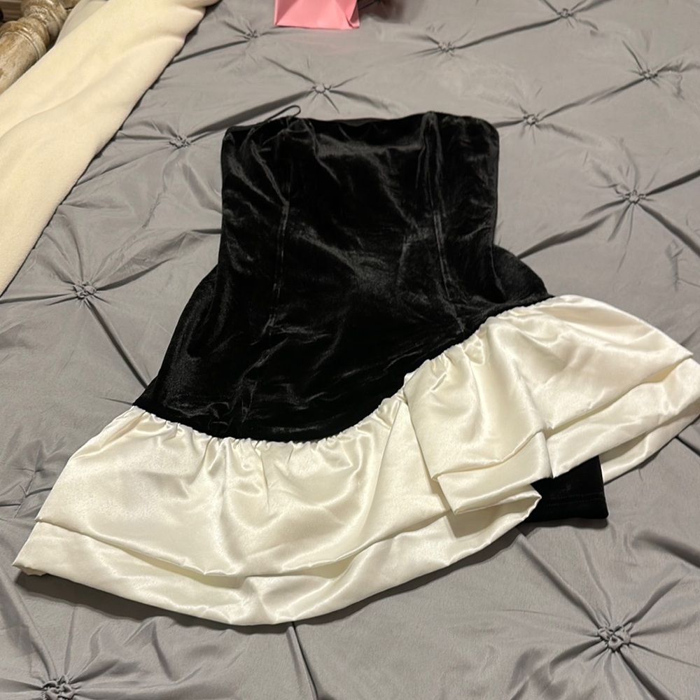 Black and White Strapless Dress